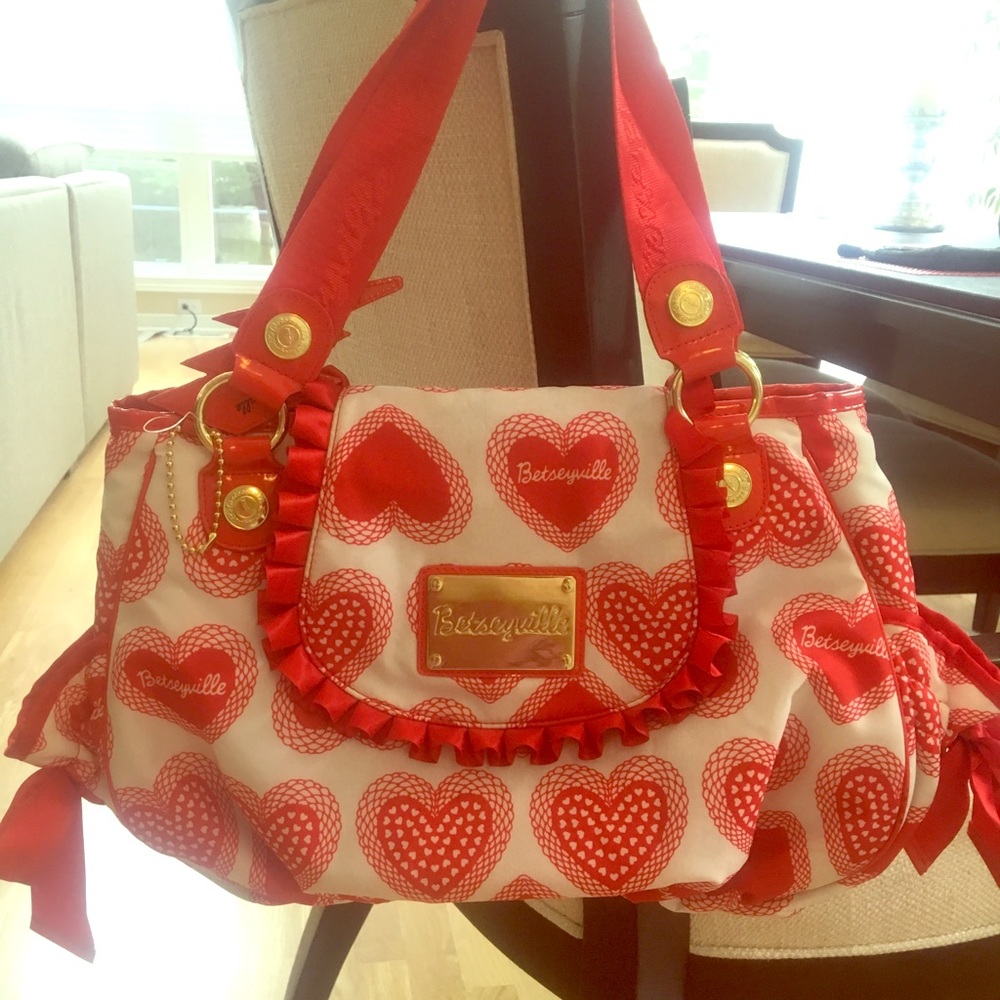 Betseyville Classic bag 💕